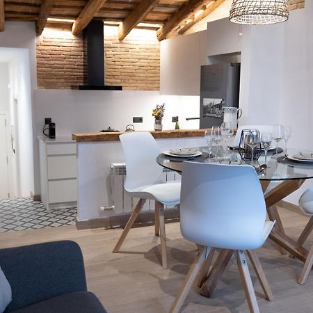 Niu Del Sol Apartment Vic Luaran gambar
